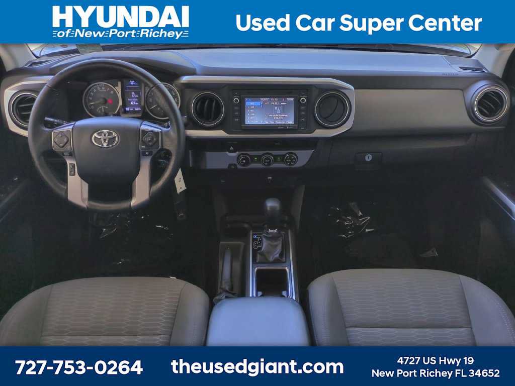 Used 2016 Toyota Tacoma SR5 w/ Towing Package RWD image 15