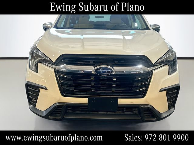 Used 2023 Subaru Ascent Limited w/ Technology Package AWD/4WD image 2