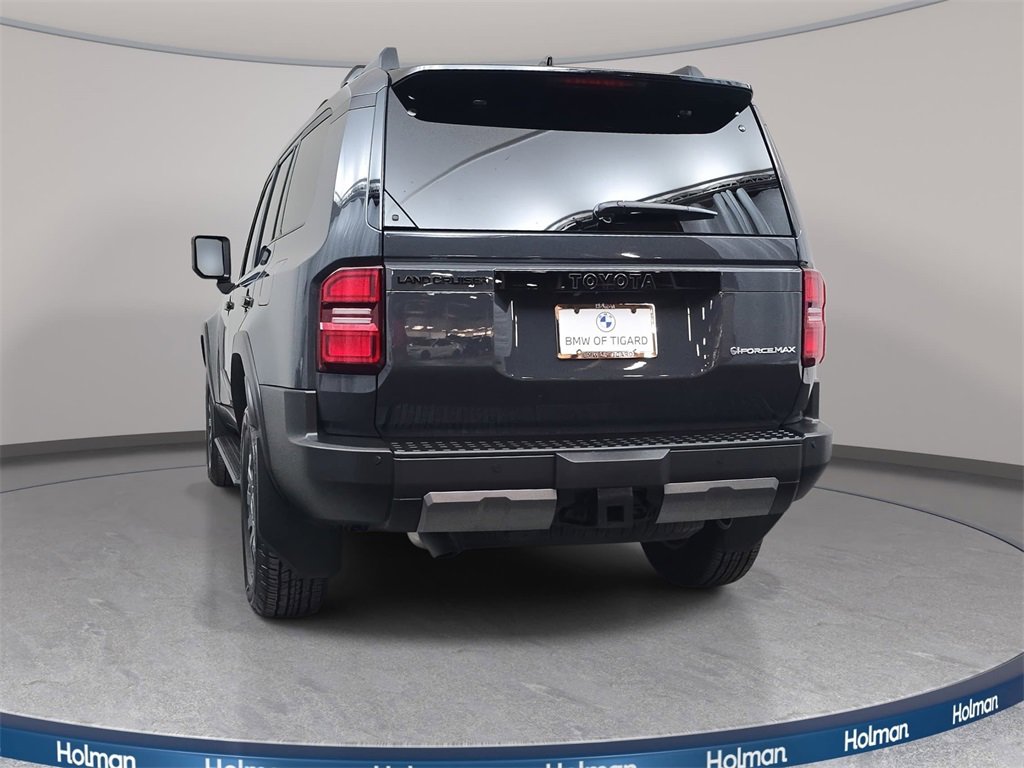 Used 2024 Toyota Land Cruiser image 7