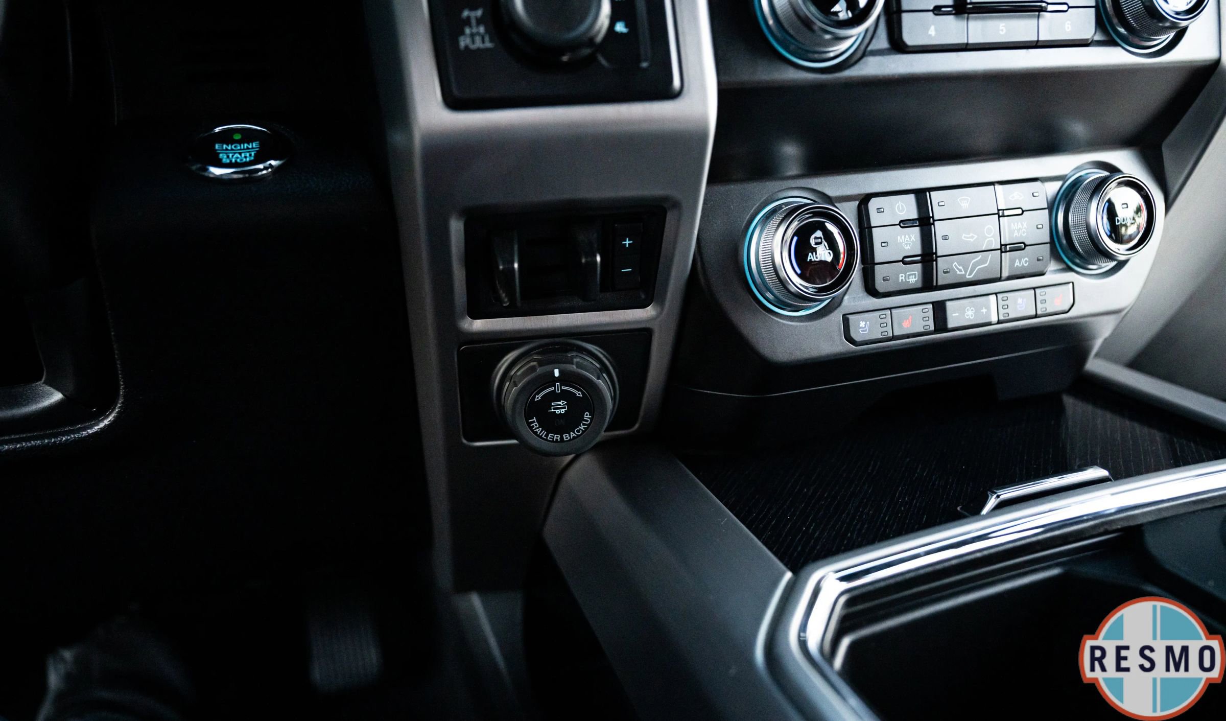 Used 2020 Ford F350 Platinum w/ Tremor Off-Road Package image 29