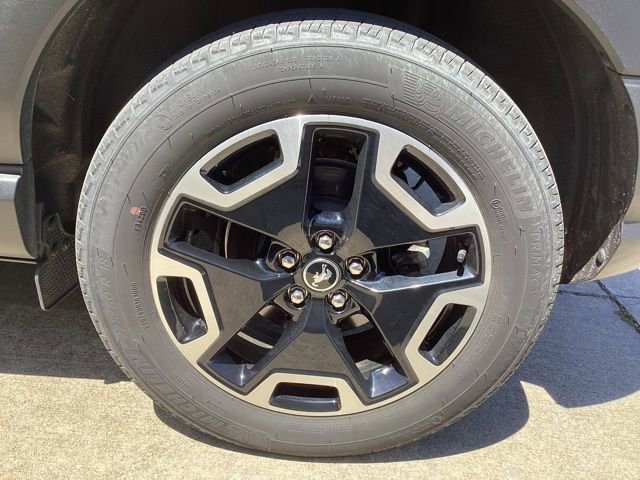 Used 2023 Ford Bronco Sport Outer Banks w/ Tech Package AWD/4WD image 7
