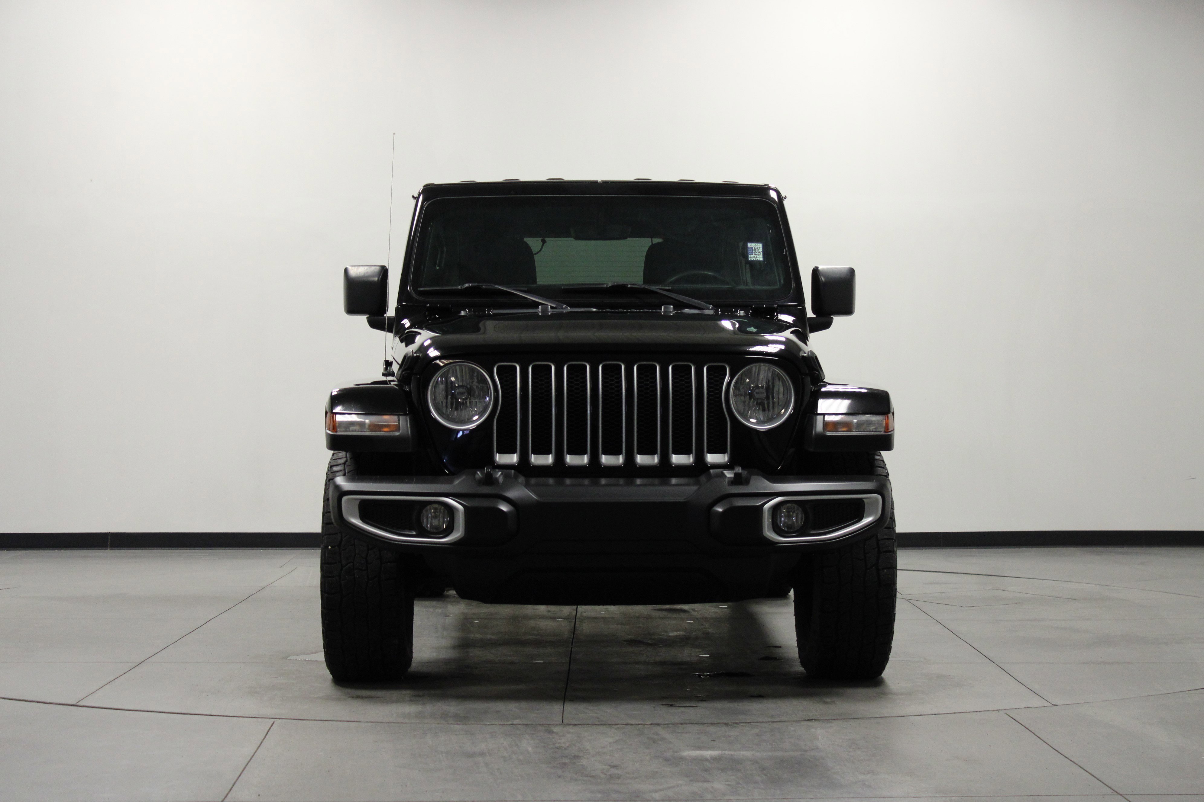 Used 2023 Jeep Wrangler Sahara AWD/4WD image 10