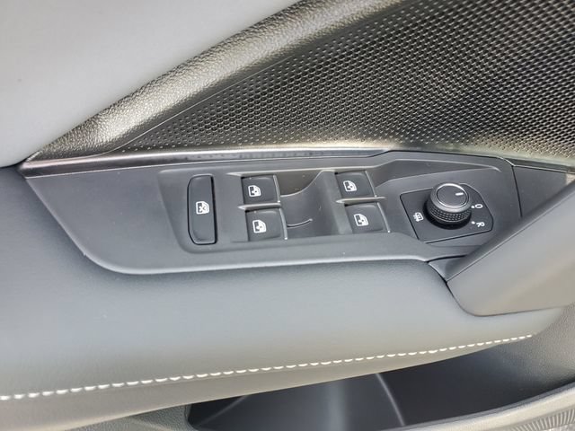 New 2026 Volkswagen Tiguan SE AWD/4WD image 16