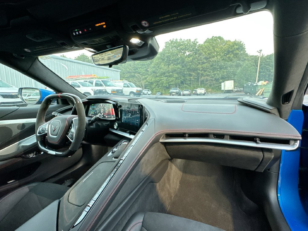 Used 2024 Chevrolet Corvette Z06 RWD image 29