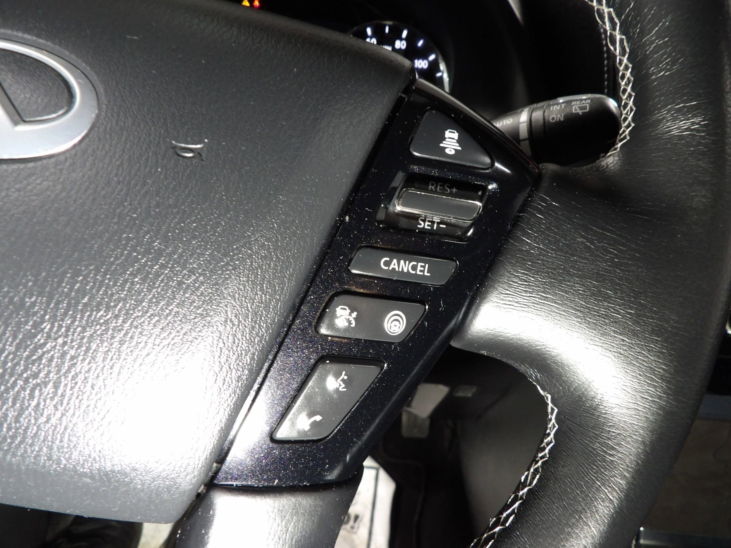 Used 2024 INFINITI QX80 Luxe image 37