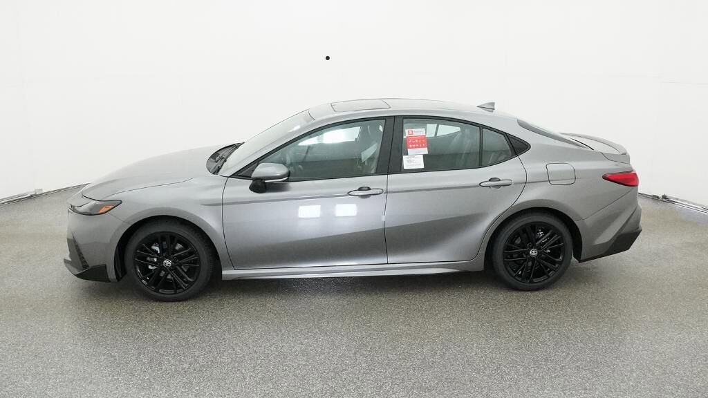 New 2026 Toyota Camry SE image 3