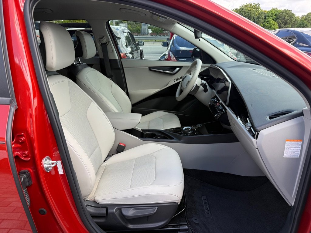 Used 2023 Kia Niro Wind image 33