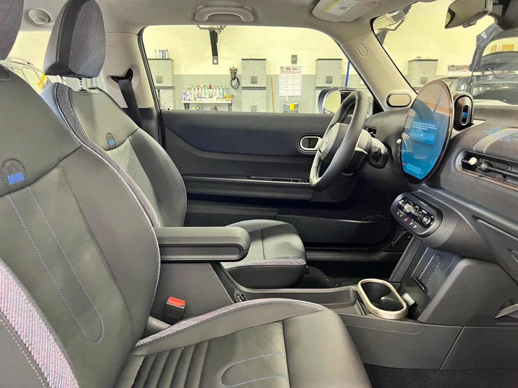 Certified 2025 MINI Cooper S image 14