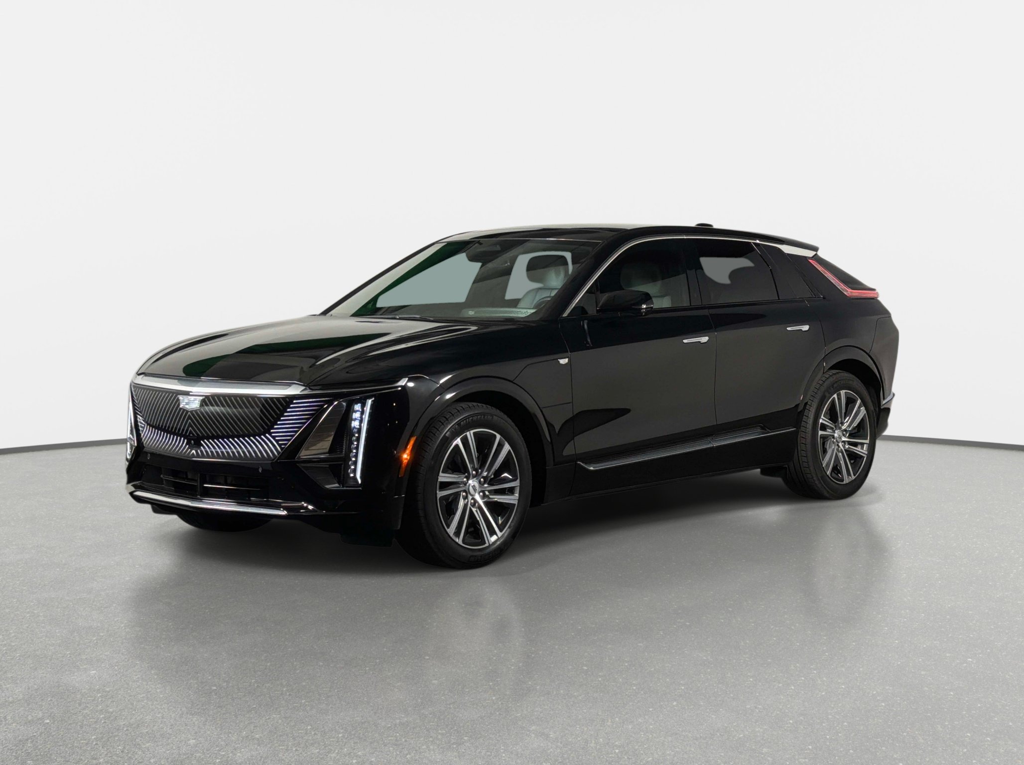 Used 2024 Cadillac Lyriq Luxury RWD image 13