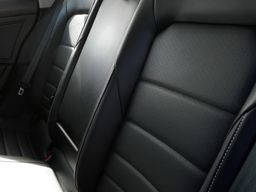 Used 2024 Volkswagen Jetta SE image 21