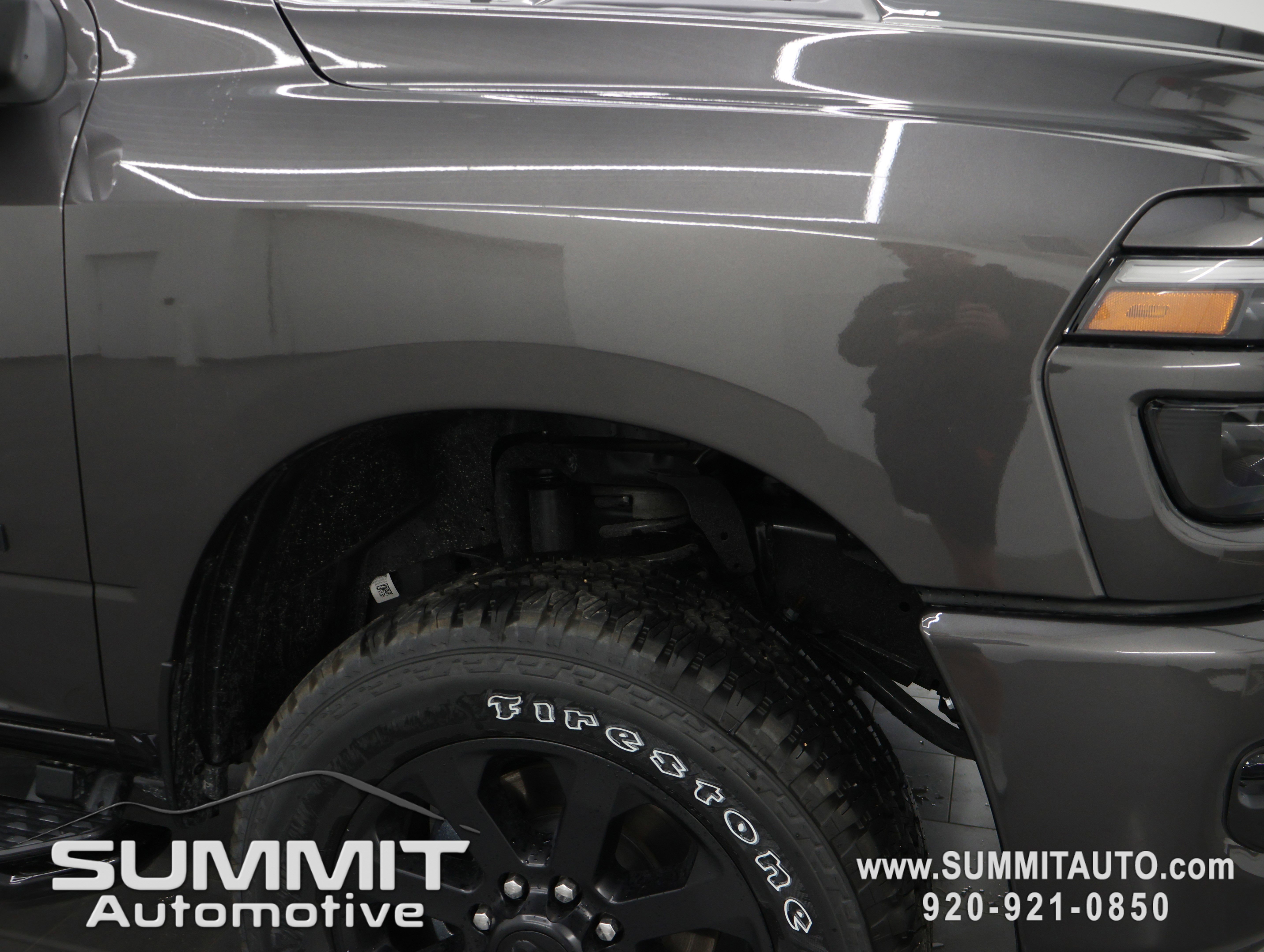 New 2026 RAM 2500 Laramie AWD/4WD image 22