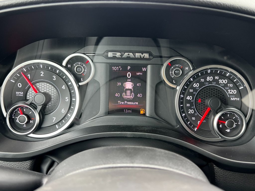 New 2026 RAM 1500 Express image 25