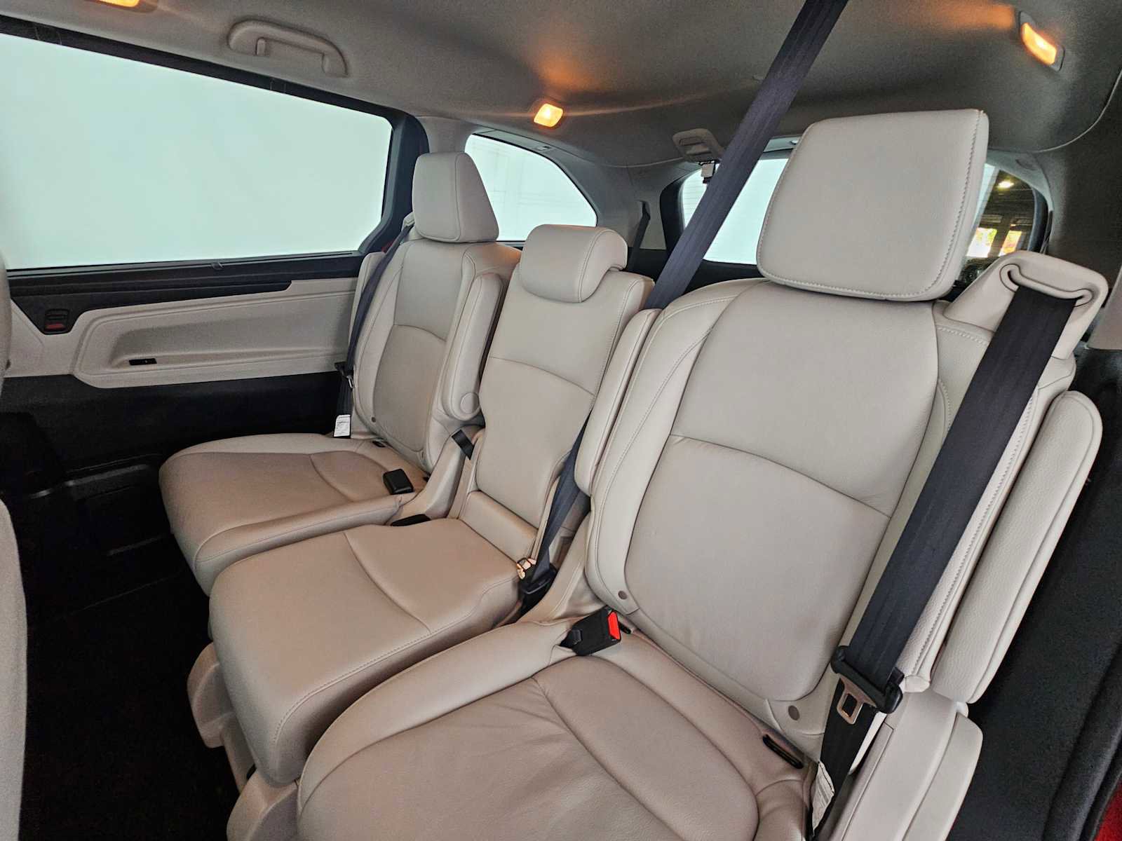 Certified 2025 Honda Odyssey EX-L image 19