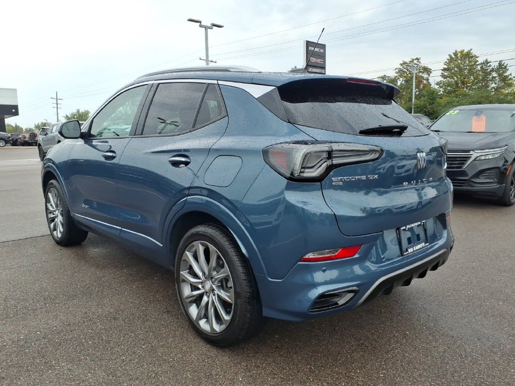 Used 2024 Buick Encore GX Avenir w/ Avenir Convenience Package AWD/4WD image 7