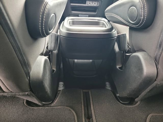 Used 2024 Chrysler Pacifica Touring image 17