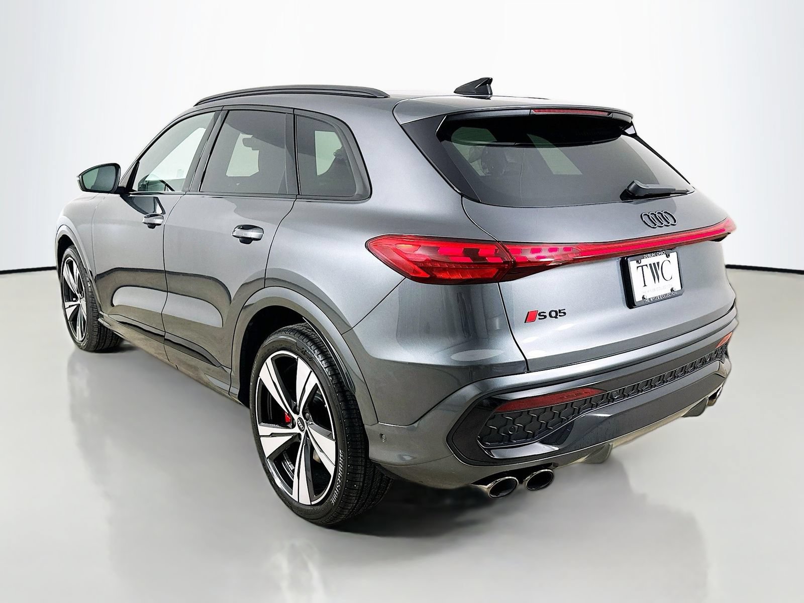 New 2026 Audi SQ5 Premium Plus AWD/4WD image 7