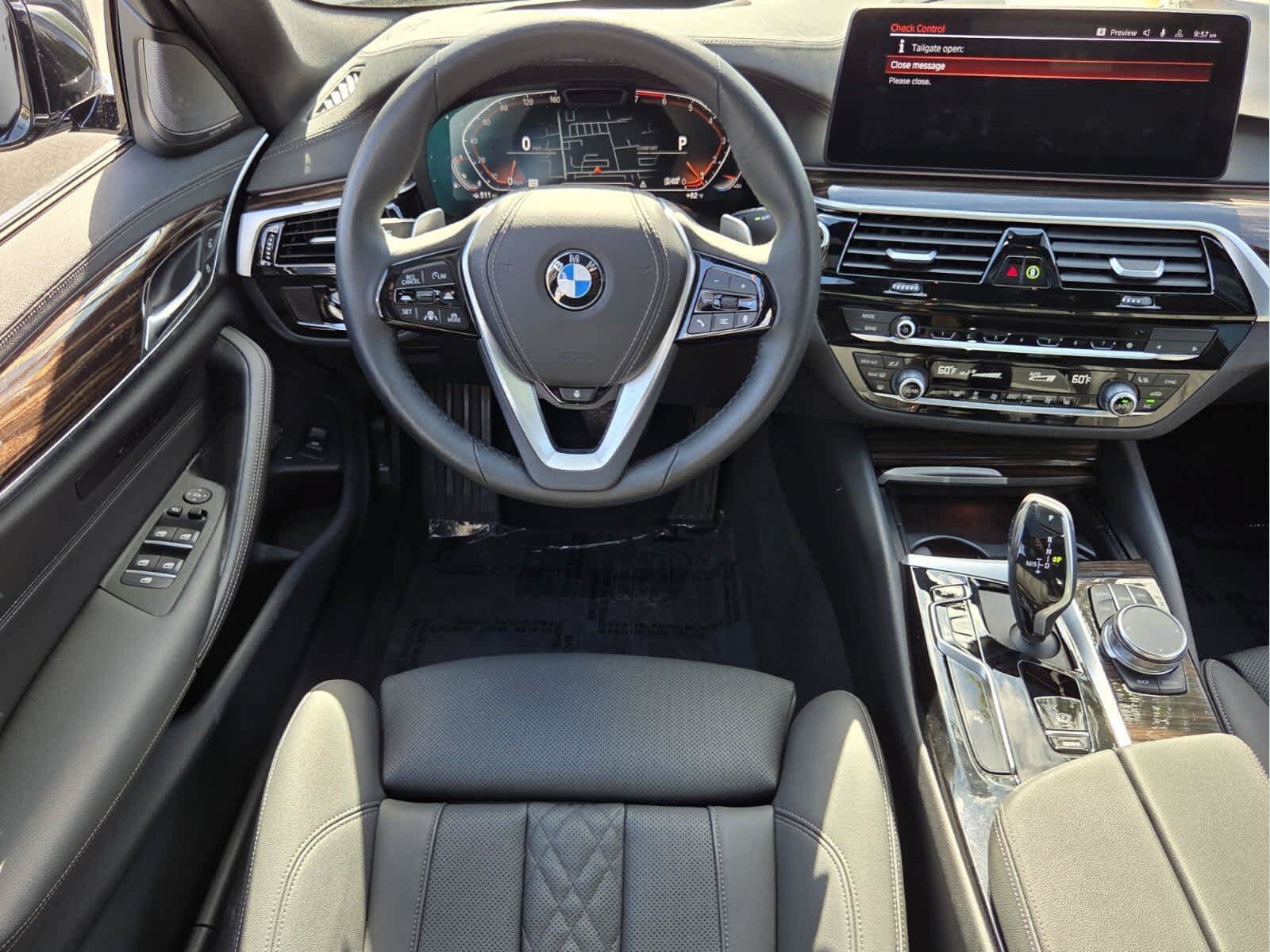 Certified 2023 BMW 530i xDrive w/ Premium Package AWD/4WD image 11