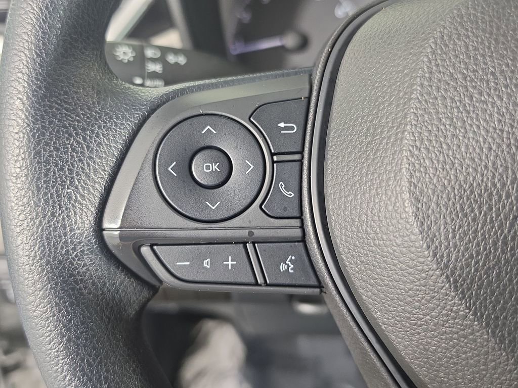 Used 2023 Toyota Corolla LE w/ LE Convenience Package FWD image 14