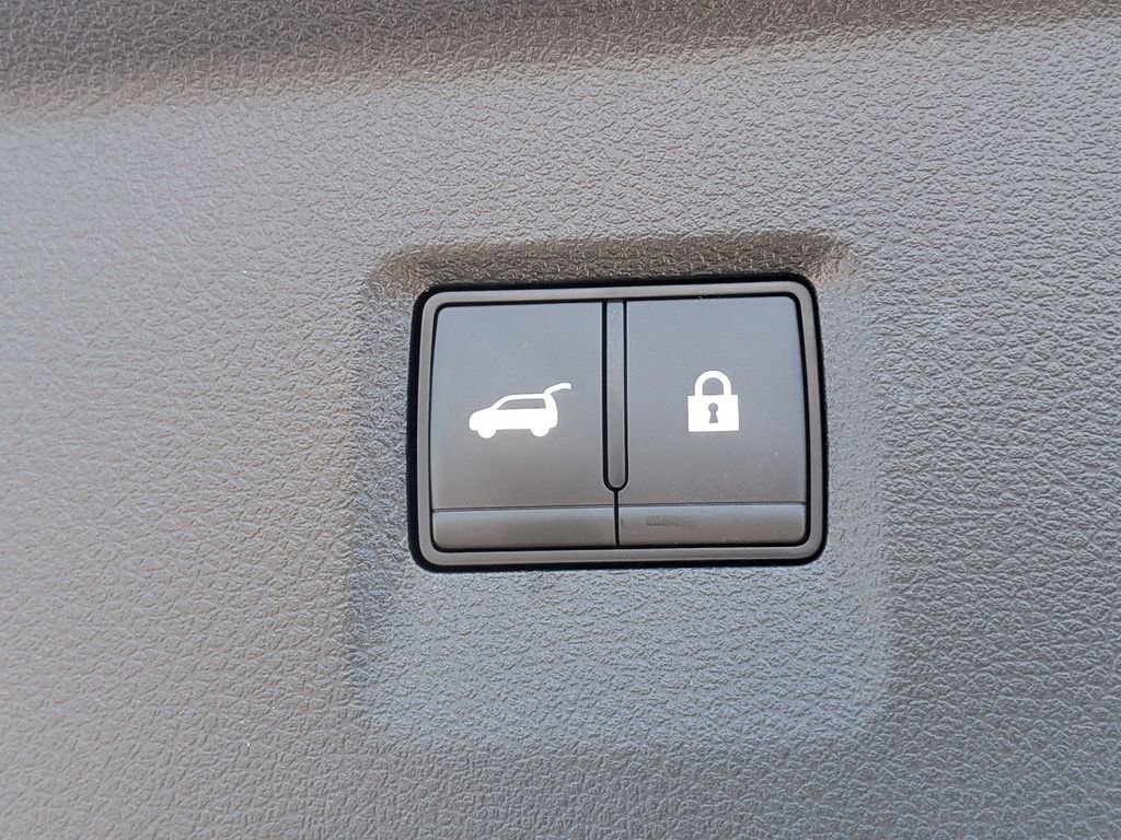 Used 2025 INFINITI QX60 Luxe image 13