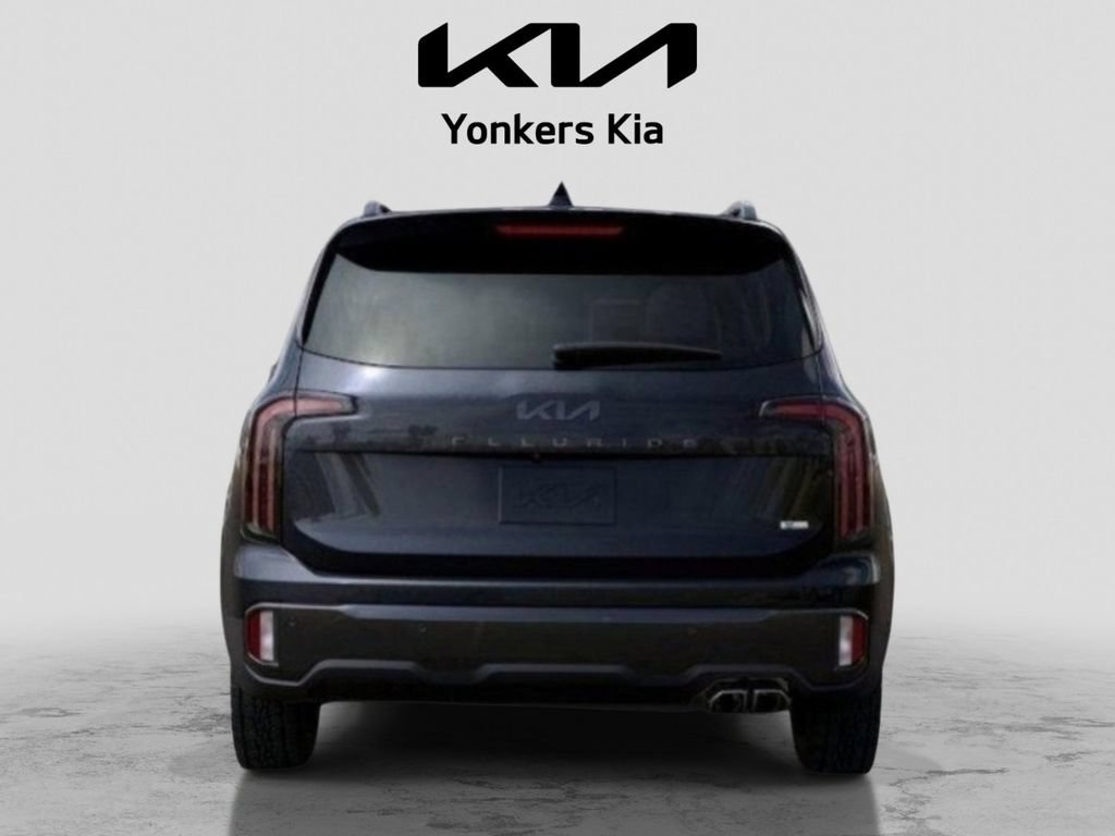 Used 2025 Kia Telluride AWD image 5