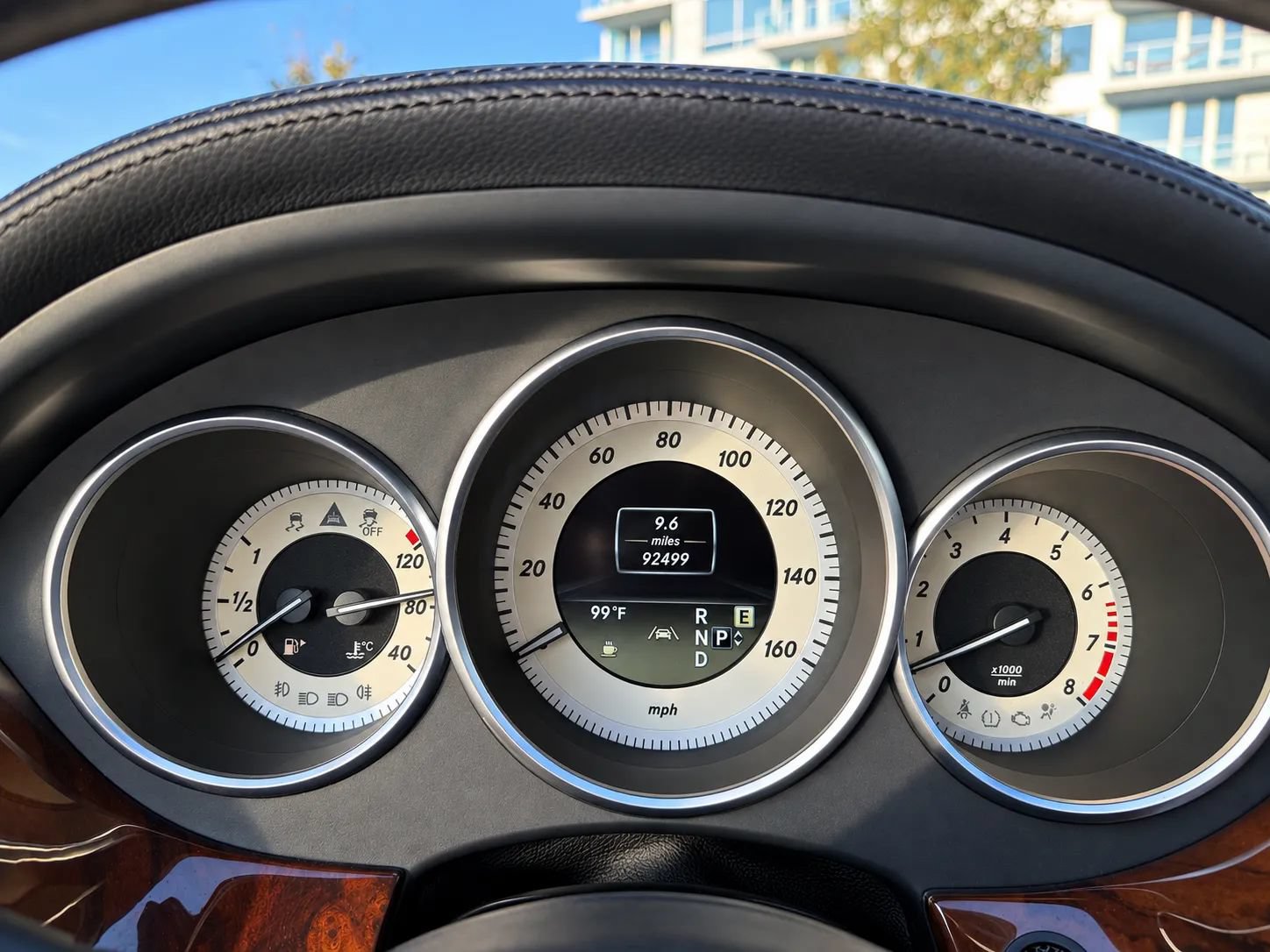 Used 2012 Mercedes-Benz CLS 550 4MATIC image 9