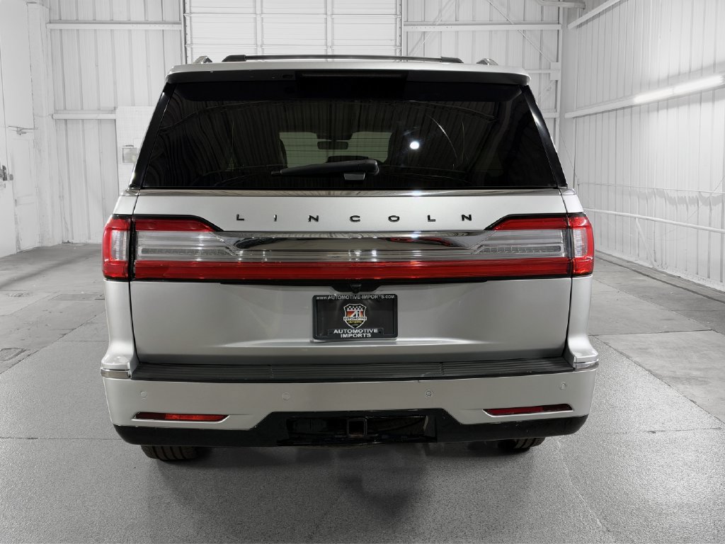 Used 2019 Lincoln Navigator Black Label w/ Cargo Package AWD/4WD image 10