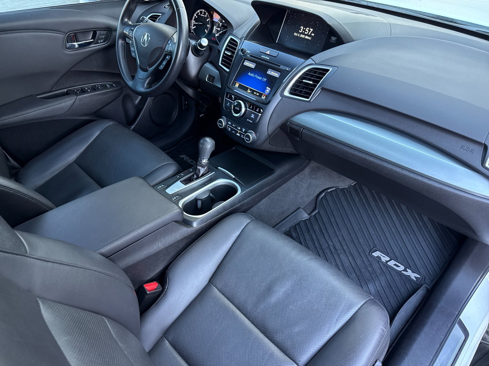 Used 2017 Acura RDX w/ Technology Package FWD image 17