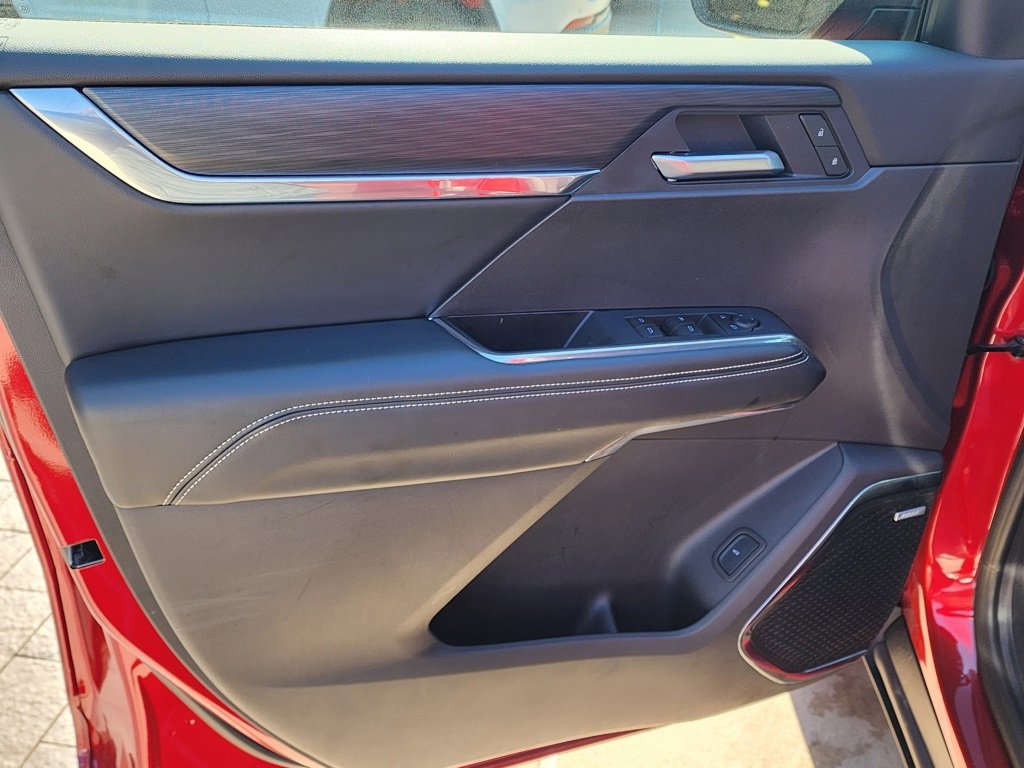 New 2026 GMC Acadia Elevation w/ Black Edition image 13