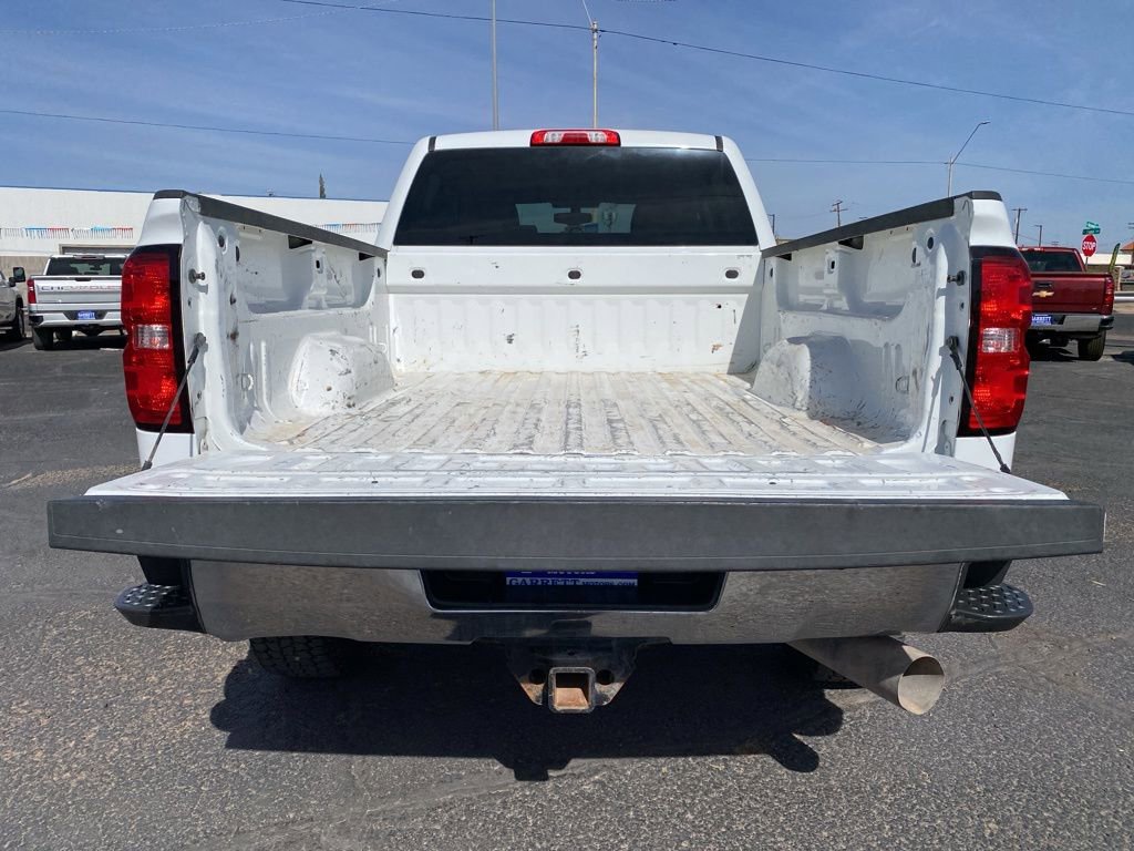 Used 2018 Chevrolet Silverado 2500 LT AWD/4WD image 16