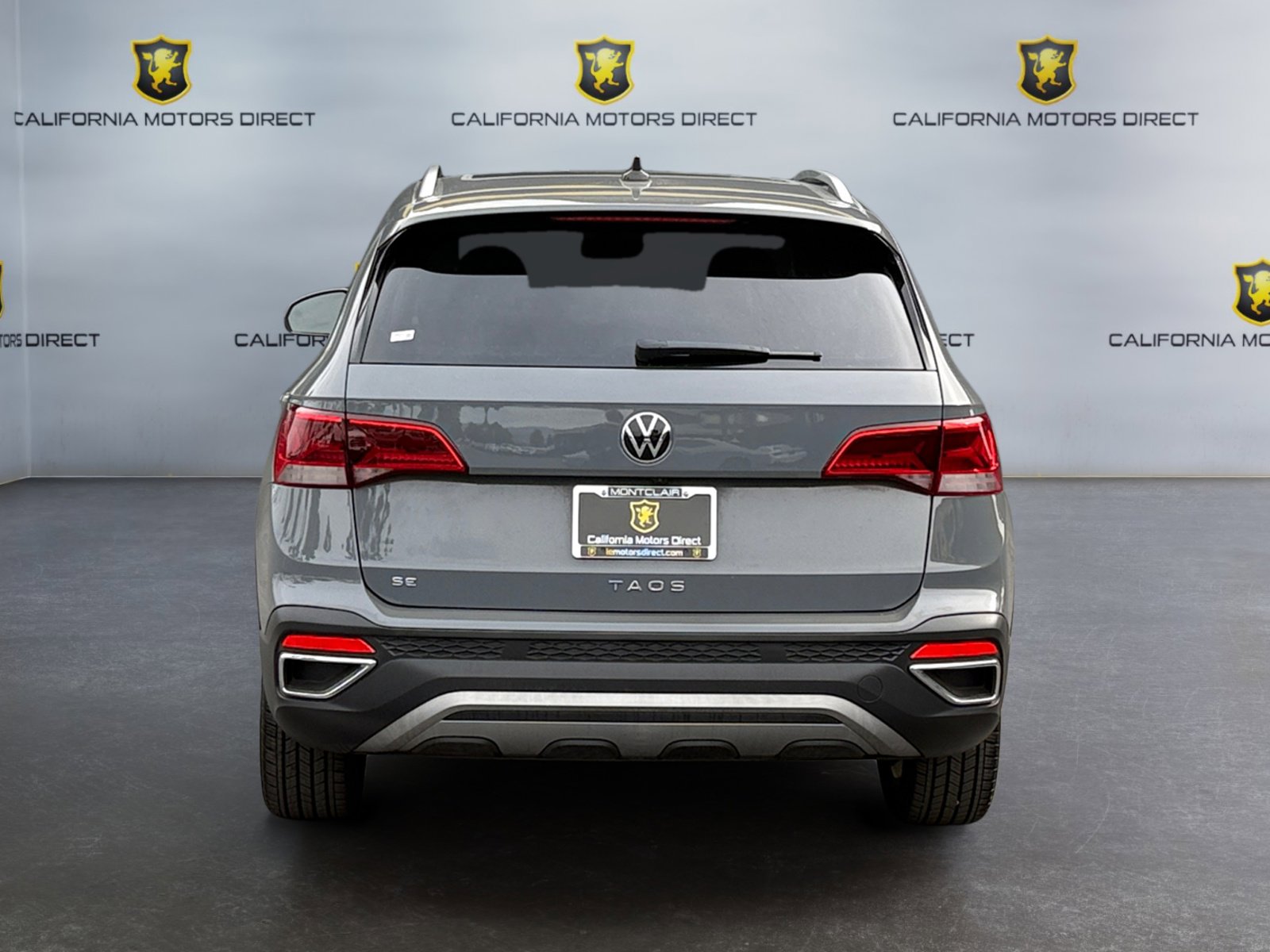 Used 2022 Volkswagen Taos SE w/ Panoramic Sunroof Package image 4