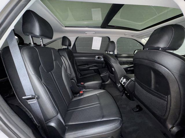 Used 2023 Kia Sorento SX image 11