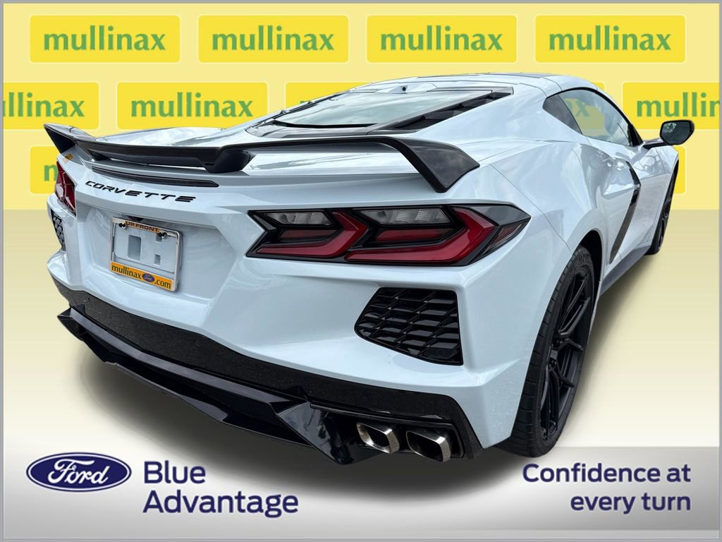 Used 2021 Chevrolet Corvette Stingray Preferred Cpe w/ Z51 Performance Package RWD image 4