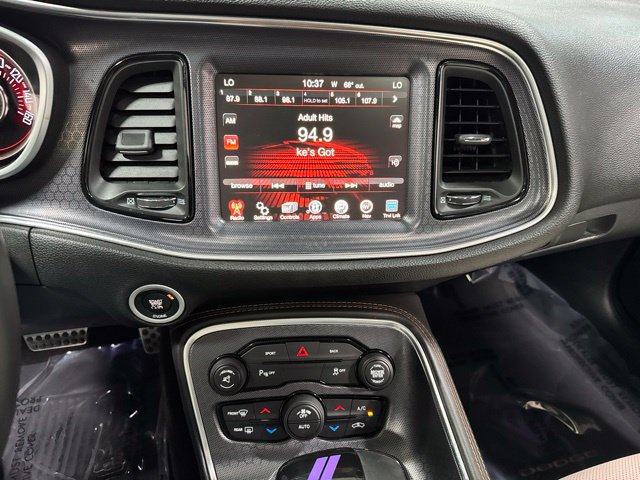 Used 2016 Dodge Challenger R/T Plus RWD image 18