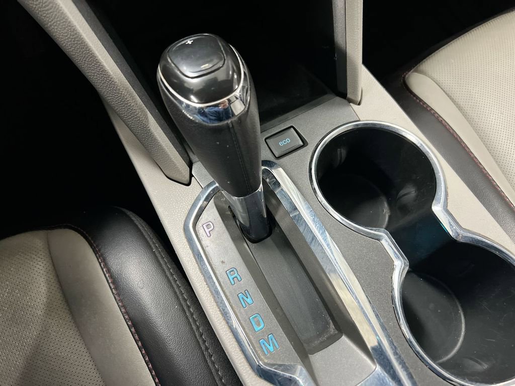 Used 2016 Chevrolet Equinox LTZ w/ Enhanced Convenience Package image 18