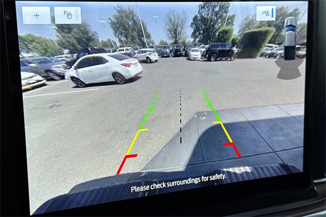 Used 2022 Ford F150 XLT w/ Equipment Group 302A High image 27