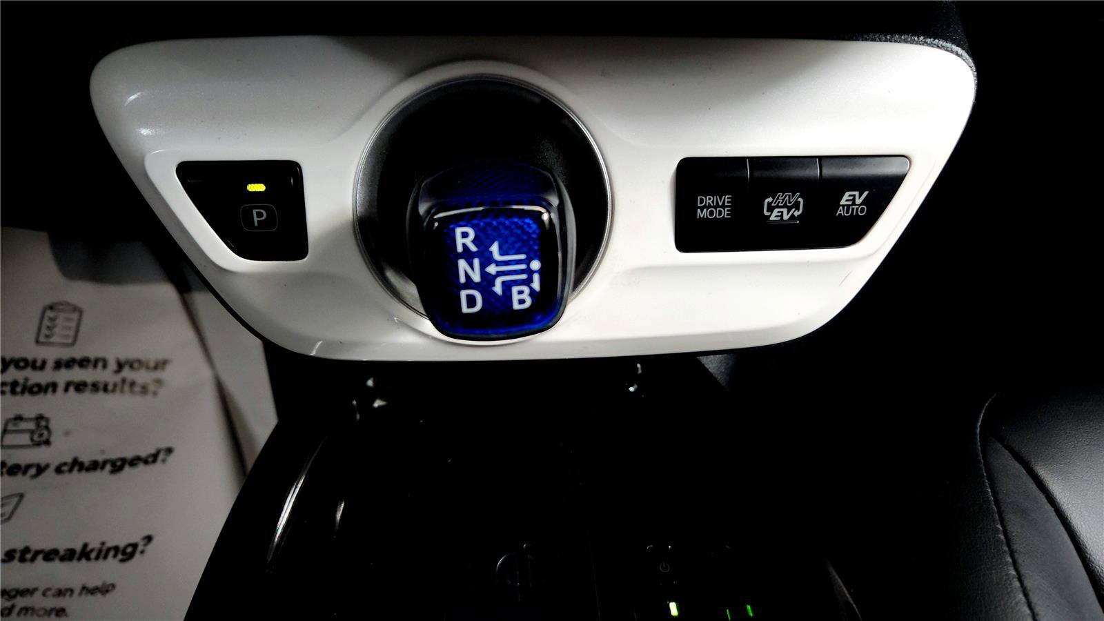 Used 2018 Toyota Prius Prime Premium image 28