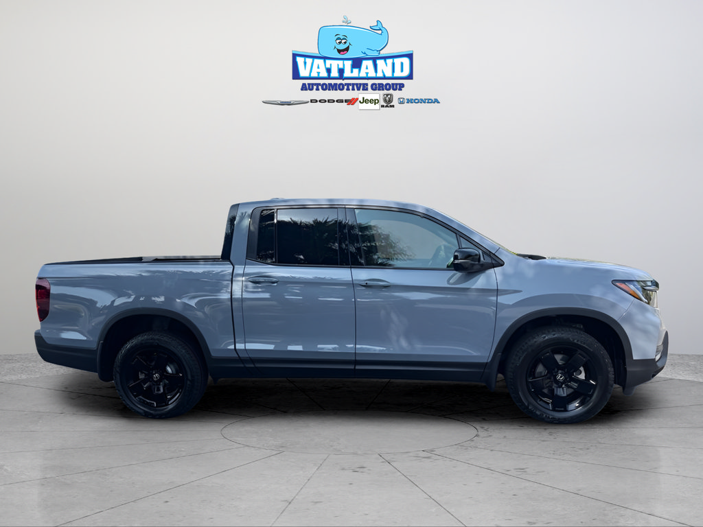 New 2026 Honda Ridgeline Black Edition image 8