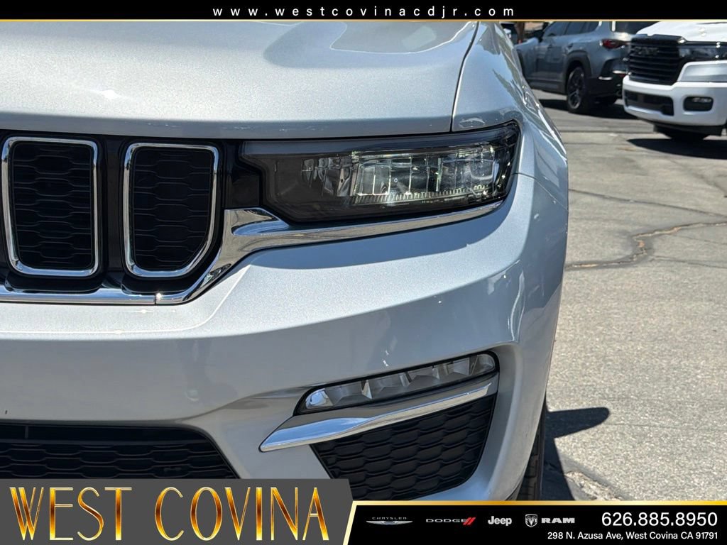 Used 2023 Jeep Grand Cherokee Limited RWD image 13