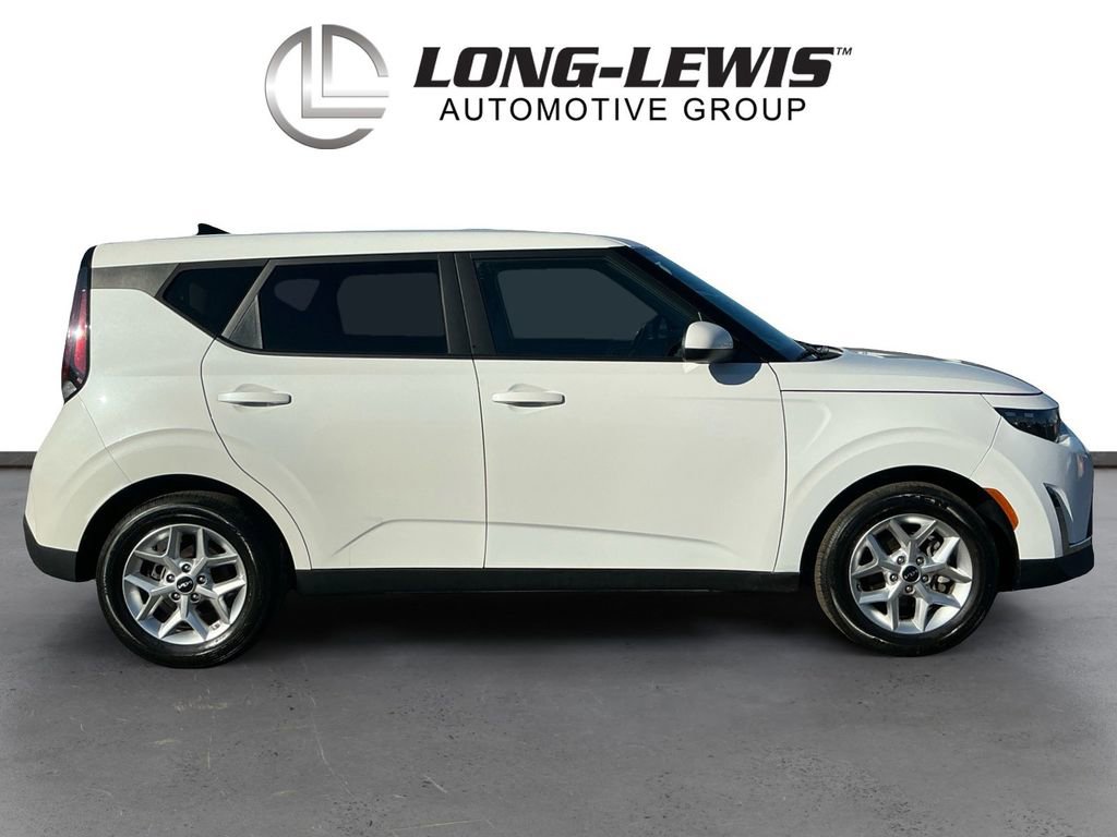 Used 2024 Kia Soul LX w/ Option Group 015 image 8