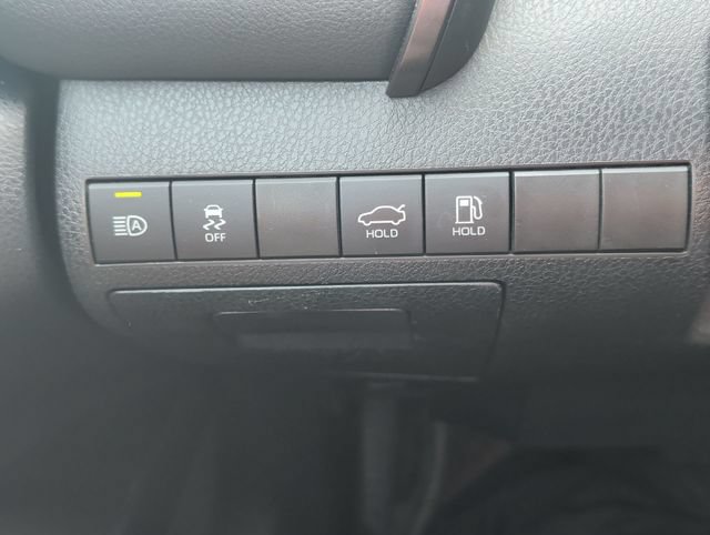 Used 2022 Toyota Camry XSE FWD image 20
