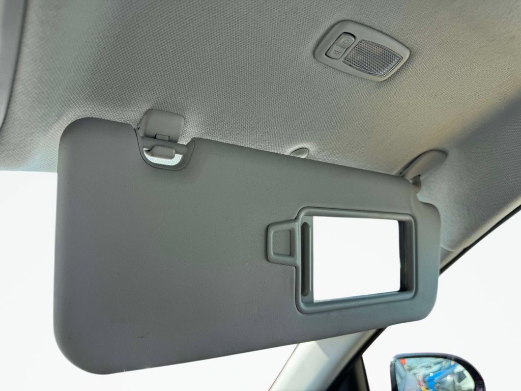 Certified 2022 Kia Niro EX Premium FWD image 31