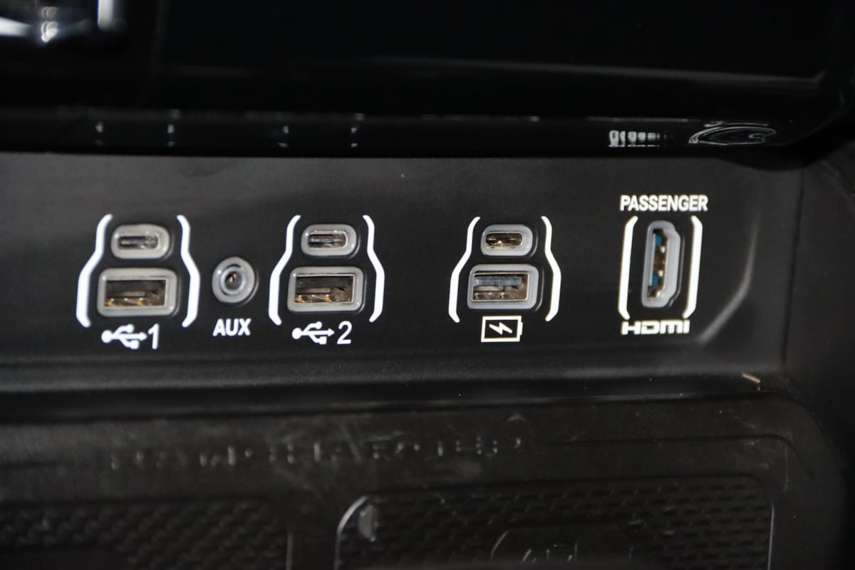 Used 2025 RAM 1500 Rebel w/ Rebel Level 2 Equipment Group AWD/4WD image 18