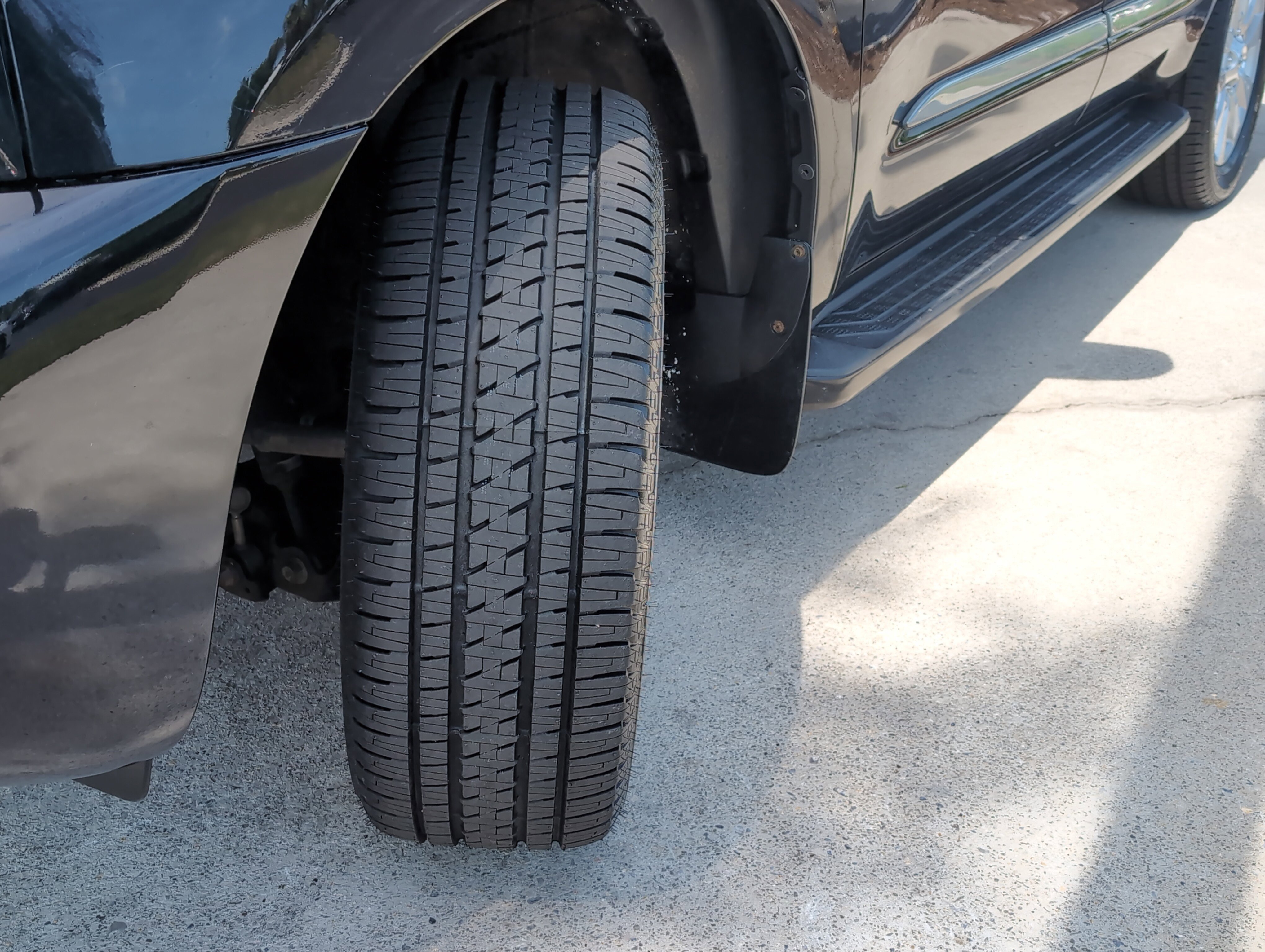 Used 2020 Toyota Sequoia Platinum AWD/4WD image 12