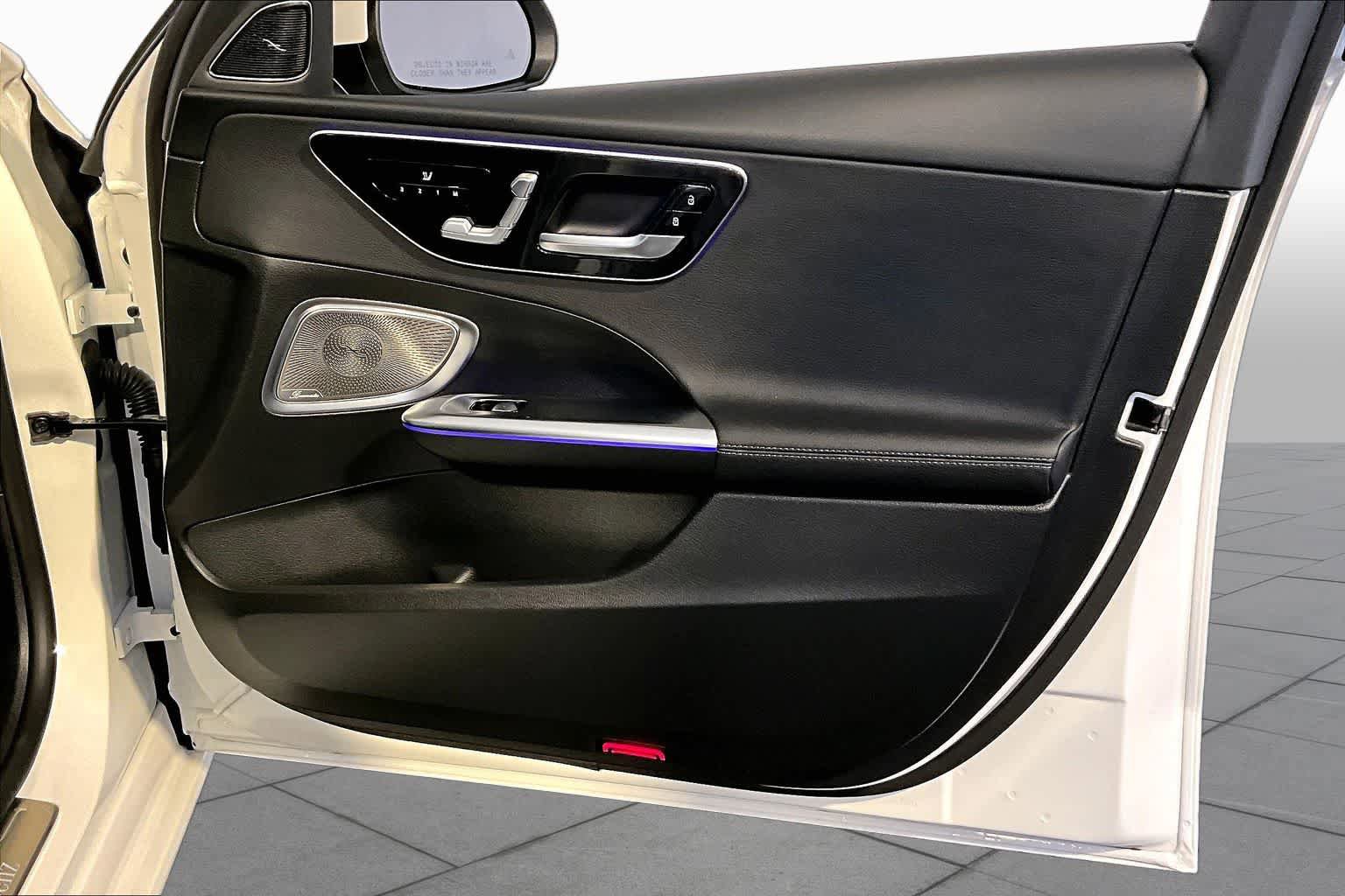 Used 2022 Mercedes-Benz C 300 4MATIC Sedan image 23