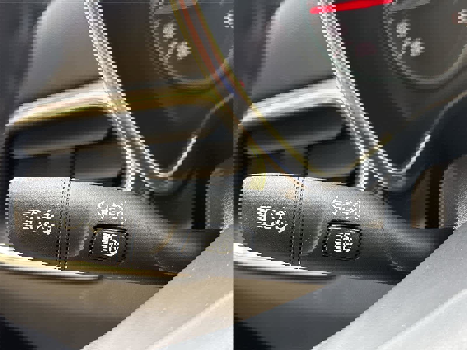 Used 2023 Chevrolet Equinox LT image 26