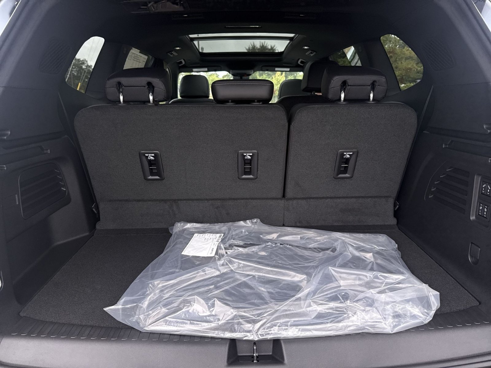 New 2026 Buick Enclave Sport Touring w/ Power Package AWD/4WD image 27