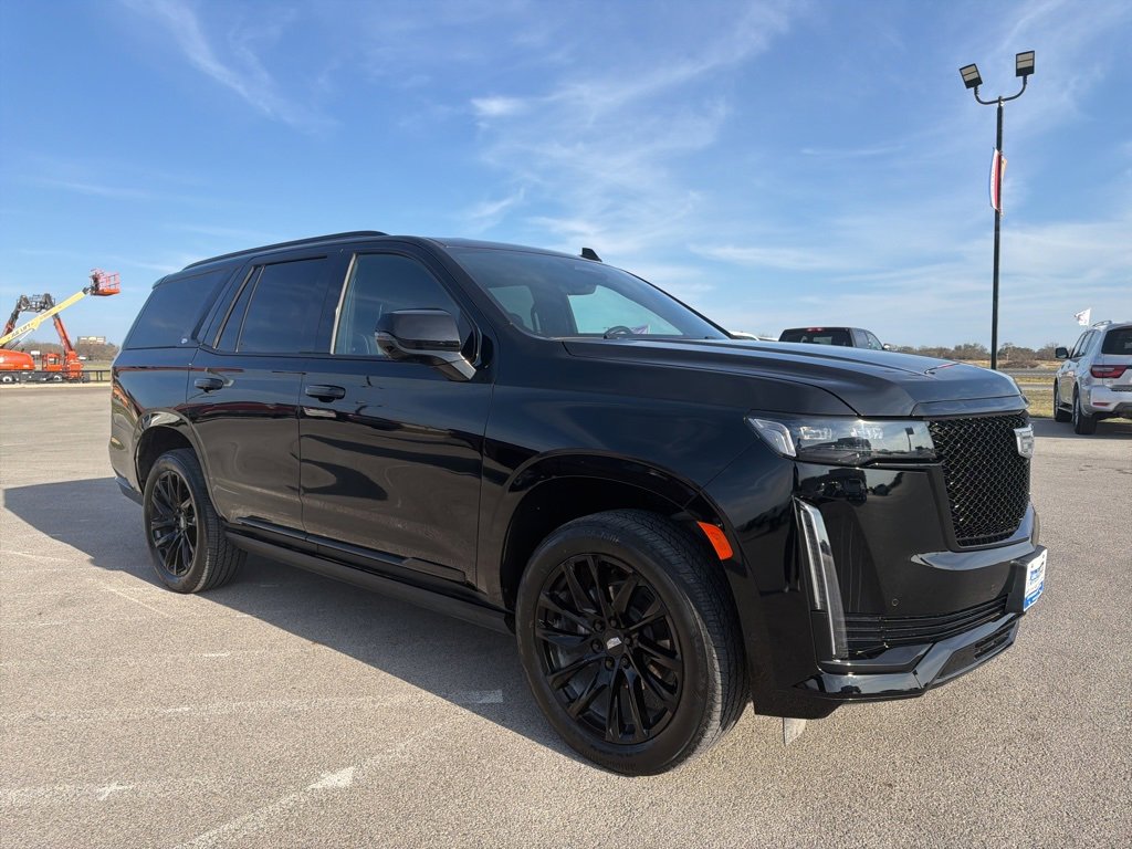 Used 2023 Cadillac Escalade Sport w/ LPO, ONYX Package image 7