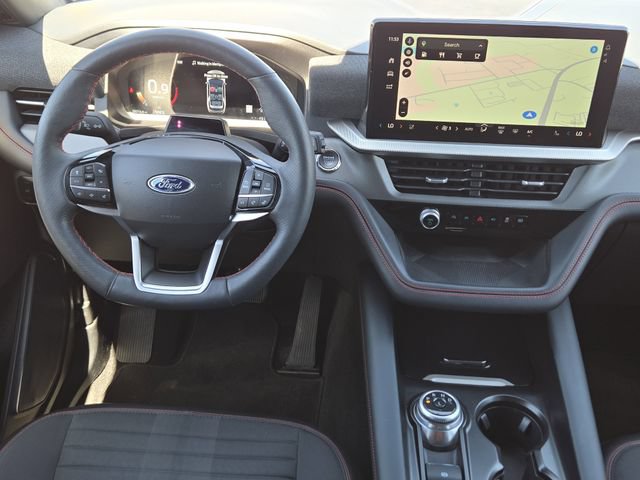 Used 2025 Ford Explorer ST-Line AWD/4WD image 28