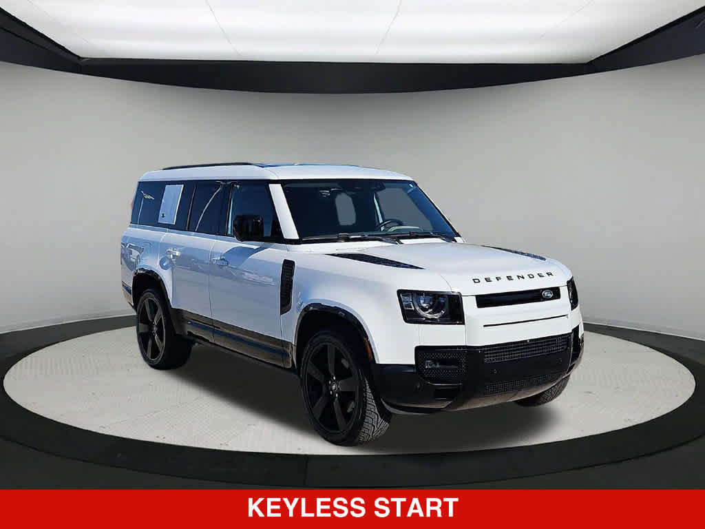 Used 2024 Land Rover Defender 130 X-Dynamic SE AWD/4WD image 9