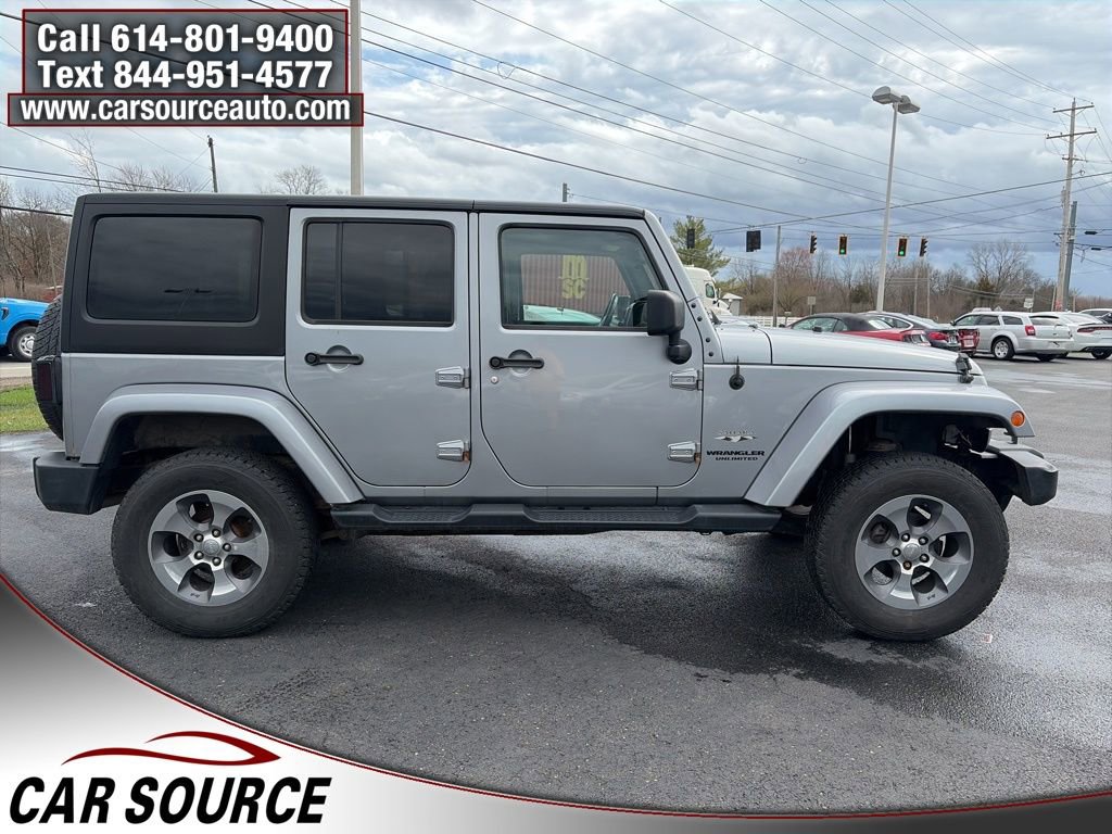 Used 2017 Jeep Wrangler Unlimited Sahara w/ Max Tow Package image 4